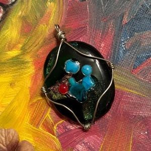 Wire-wrapped dichroic glass pendant